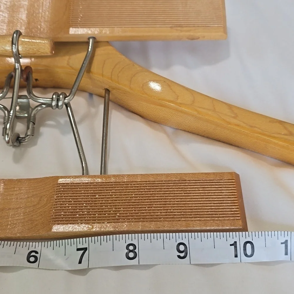 Setwell Vintage Wooden French Collar Deluxe Suit Hanger with Pant Clamp